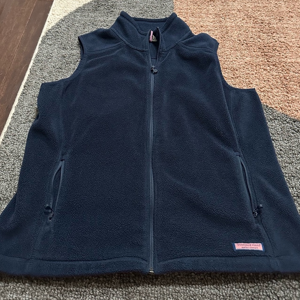 Vineyard Vines Martha’s Vineyard Westerly Navy Blue Fleece Vest Size L - Picture 2 of 6